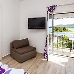 Gorgeous In With Wifi
