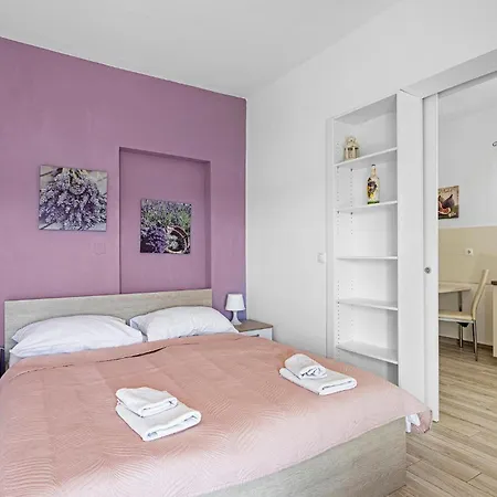 Apartament Gorgeous In With Wifi *