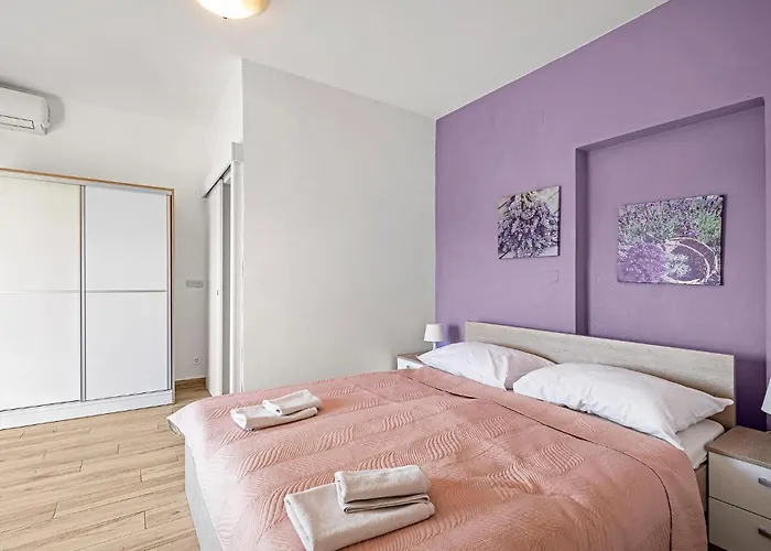 Amazing In With Wifi Pirovac